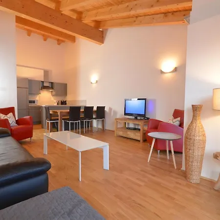 Mountain View By - Alpen Apartment